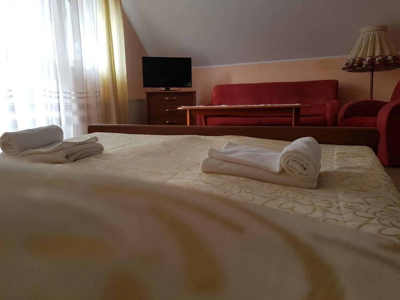 Folwark Tumiany Pokoje & Restauracja Екстер'єр фото